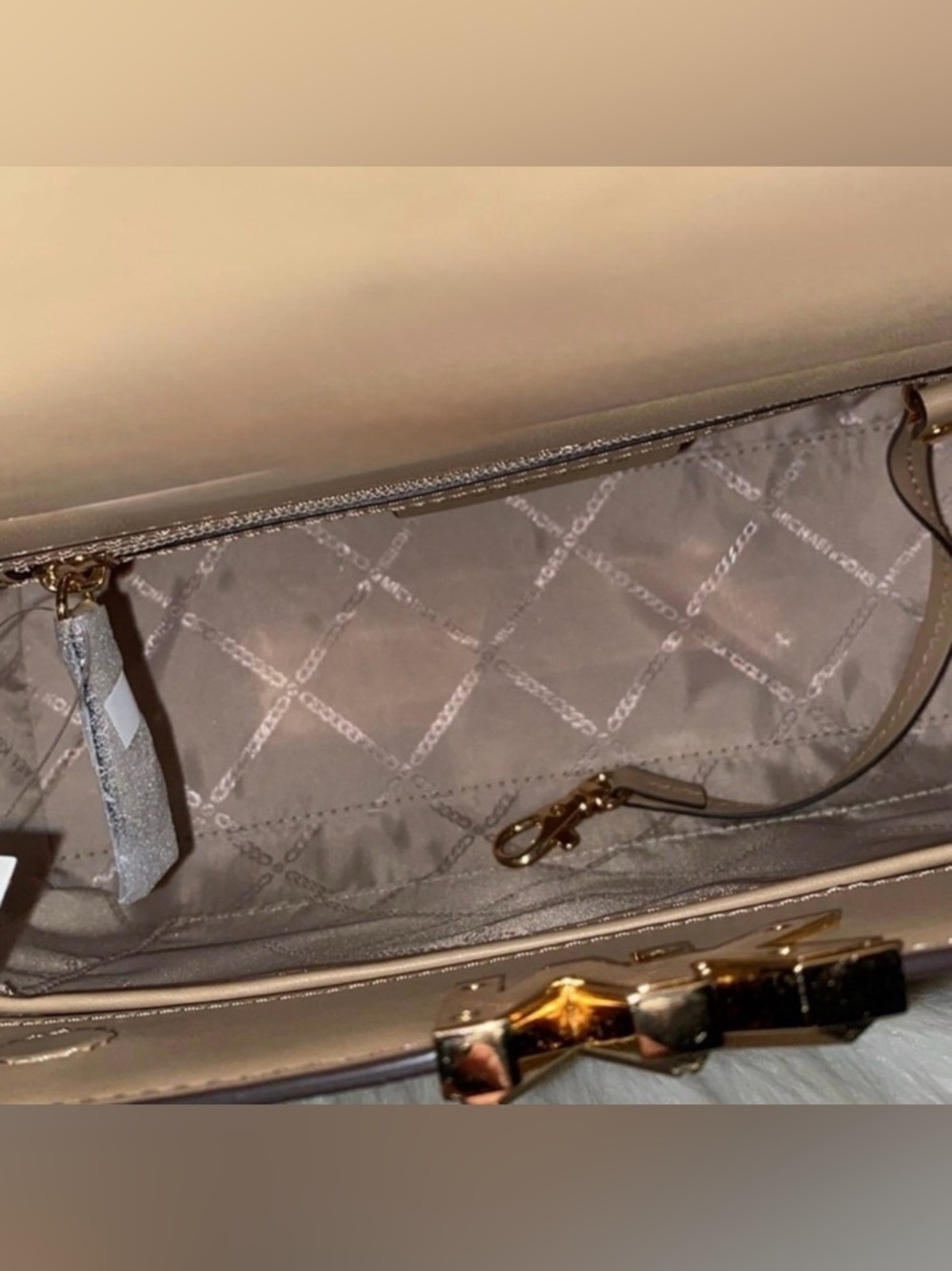 Michael Kors KARLIE Satchel/JET SET CHARM Continental Wallet 2pc Set - Picture 3 of 10
